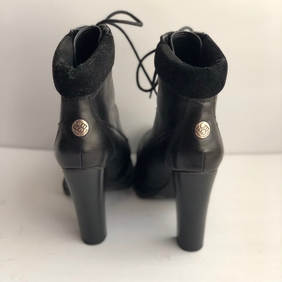 BCBG black high heeled boots - Picture 3 of 8